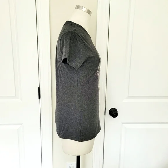 Aerosmith Dark Heather Gray Skull Graphic Tee Punk Music Classic Rock Band Gift - Picture 4 of 6